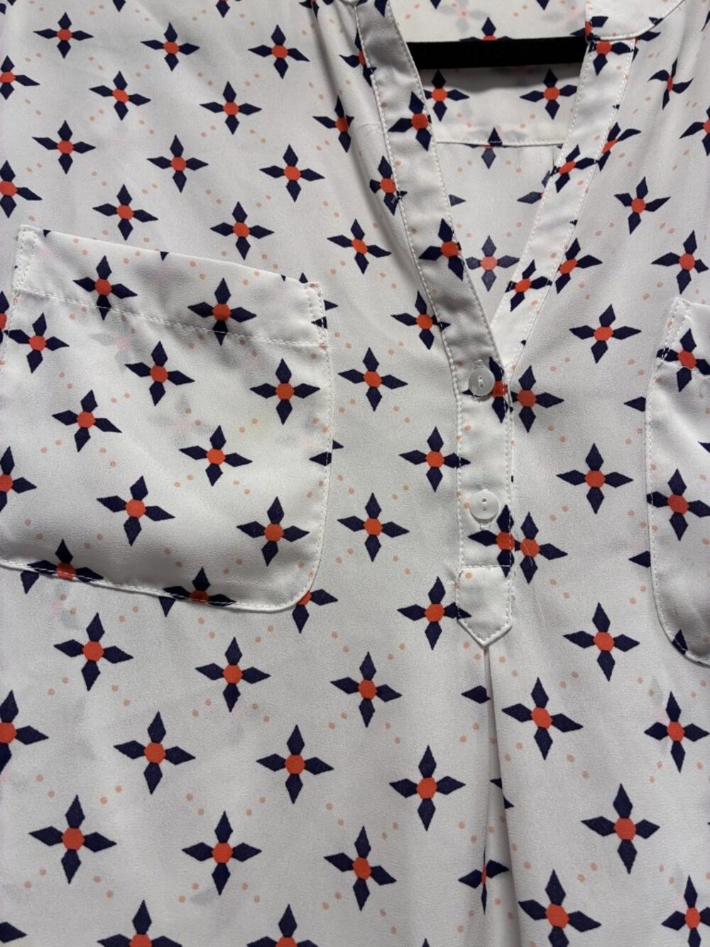 41Hawthorn Stitch Fix Geometric Print Split Neck Blouse White Navy Orange Size L